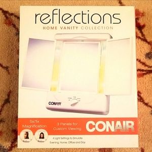 🔺SOLD🔺Conair Reflexions Home Vanity Collection Mirror